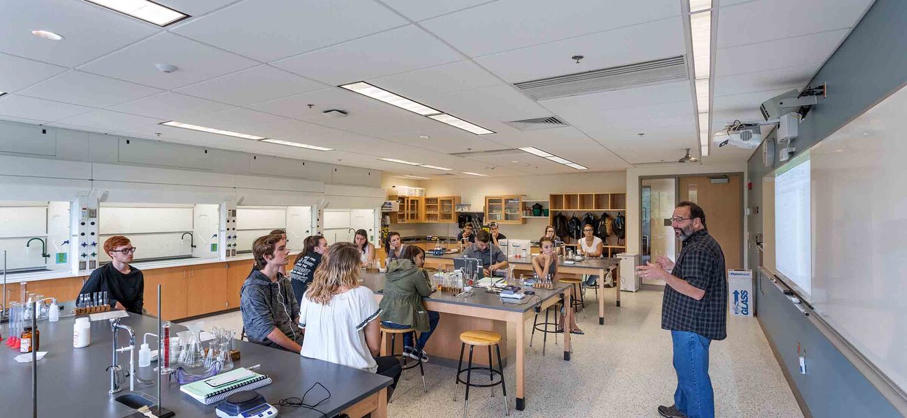 General Chemistry Teaching Lab