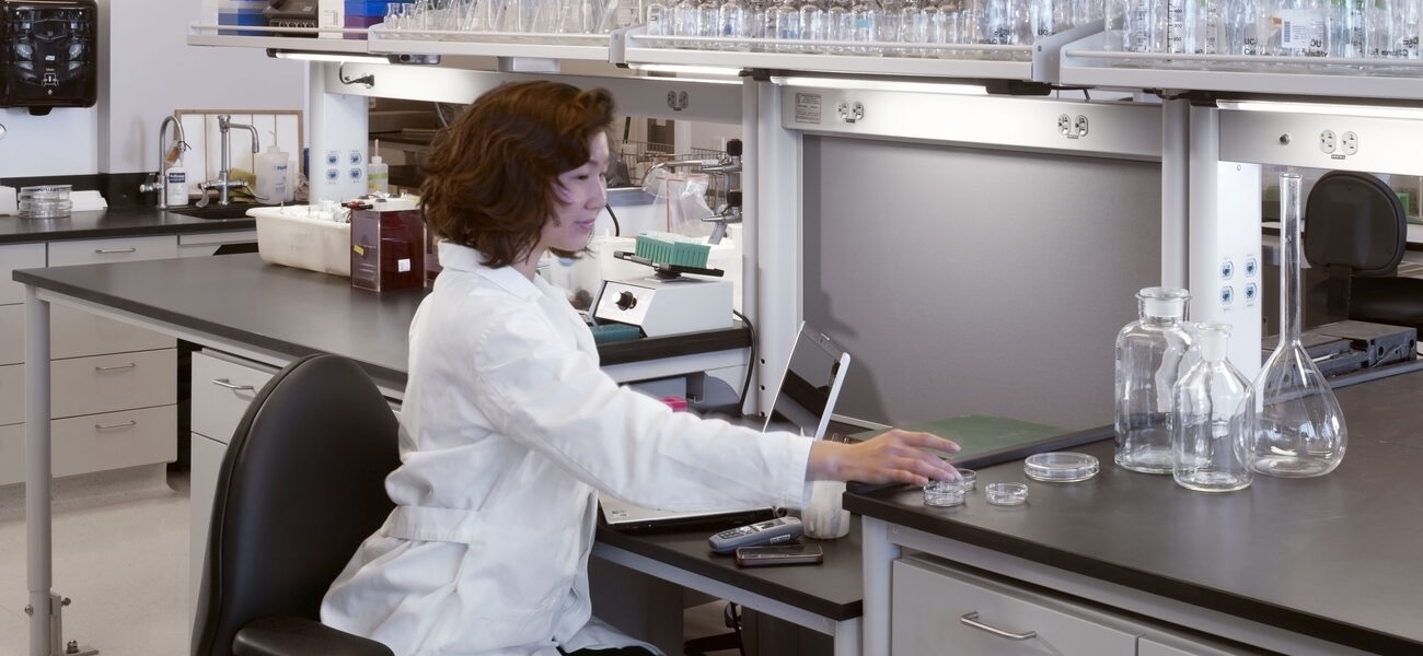 Neurology Lab Bench