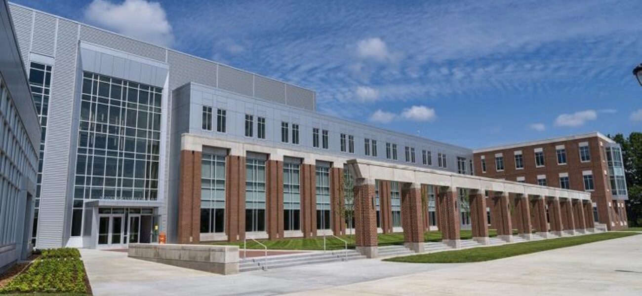 Middle Tennessee State University - Academic Classroom Building